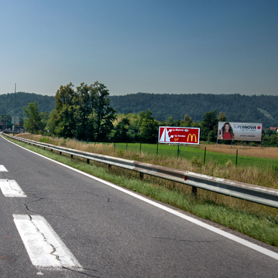 Bigboard panoji ob avtocestah