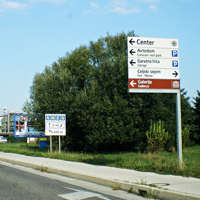 Usmerjevalne table za občine